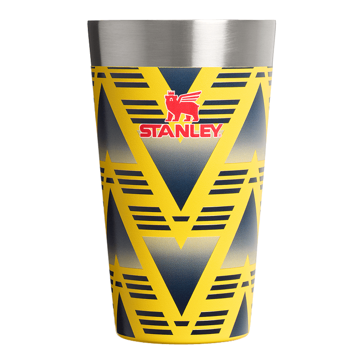 Stanley 1913 Stanley 1913 x Arsenal Stacking Tumbler 0.47L in Bruised Banana | Vorderseite Anzeigen