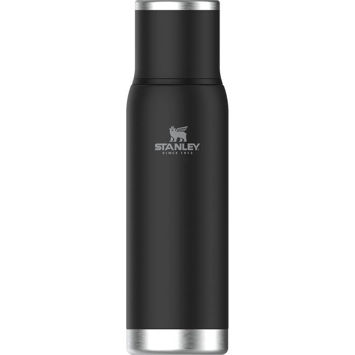 Stanley 1913 Adventure To-Go Bottle 1L in Black