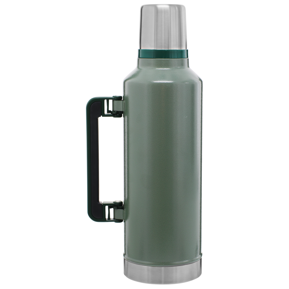 Stanley 1913 Classic Legendary Bottle 2.3L dans Hammertone Green | View 3