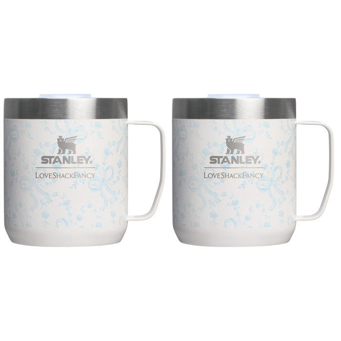 Stanley 1913 Stanley 1913 x LoveShackFancy Camp Mug Set 0.35L in Coquette Bow - Winter Ice | Vorderseite Anzeigen