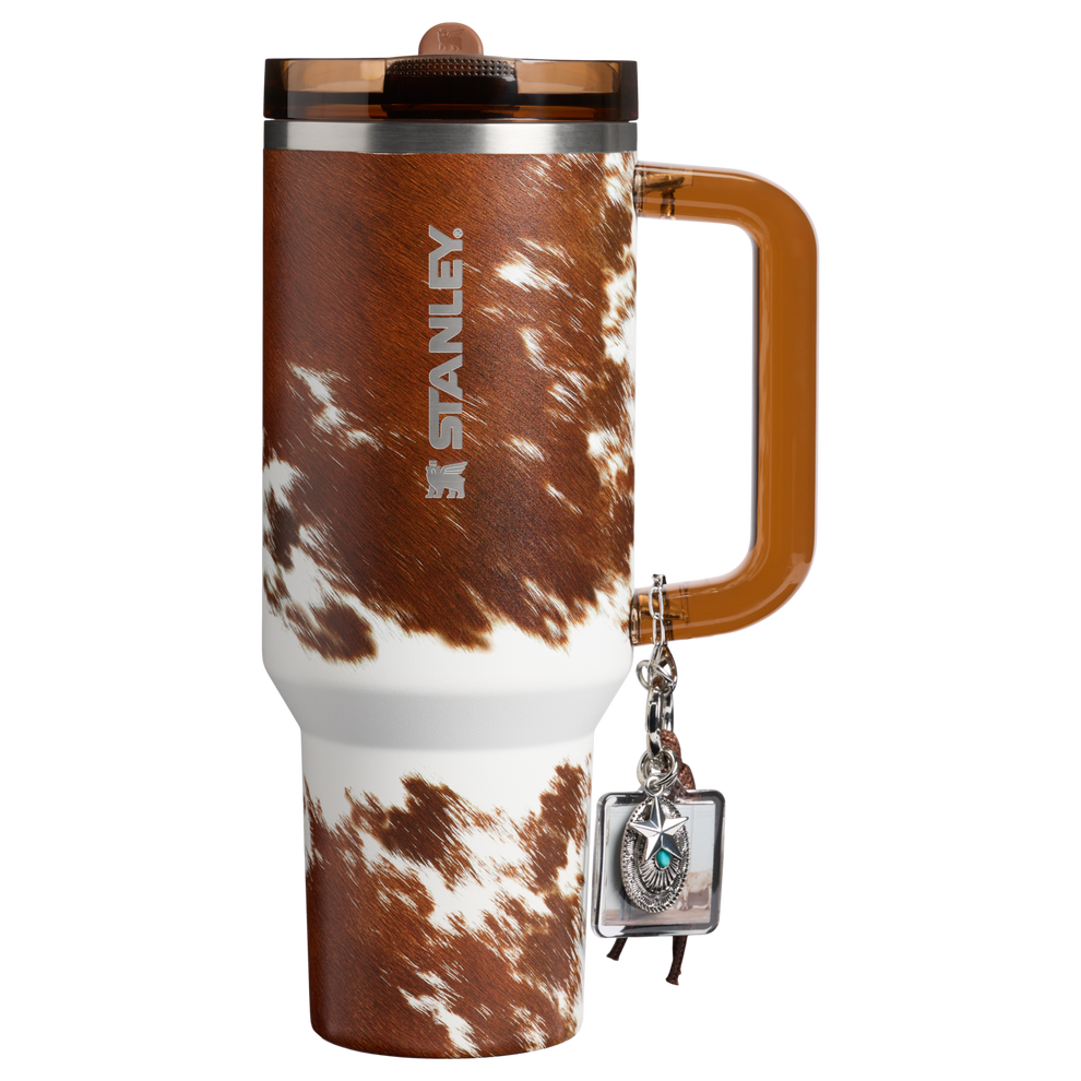 Stanley 1913 Stanley 1913 x Kacey Musgraves Quencher® ProTour Flip Straw Tumbler 1.18L in Kacey Musgraves Rodeo | Vorderseite Anzeigen