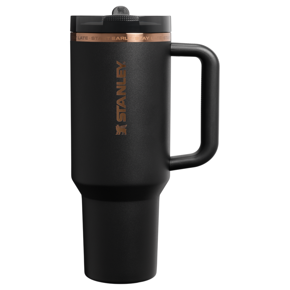 Stanley 1913 Messi x Stanley 1913 Quencher® ProTour Flip Straw Tumbler 1.18L dans Messi GOAT Black | Recto Afficher