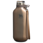 Próbka koloru dla Stanley 1913 Clutch Bottle 0.47L w Pale Gold Shine | Przód Zobacz